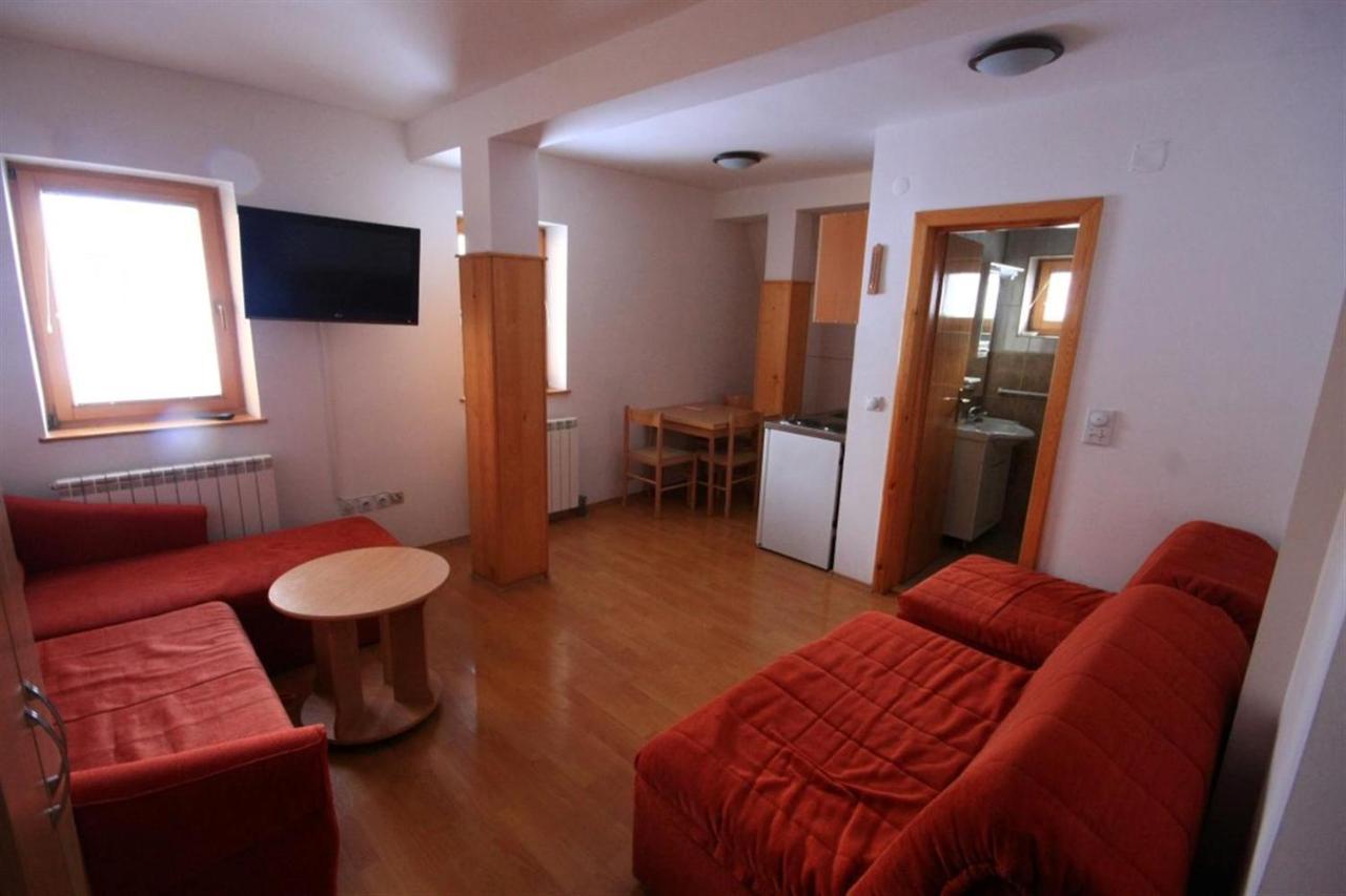 Apartments Prijatelji Jahorina Exterior photo